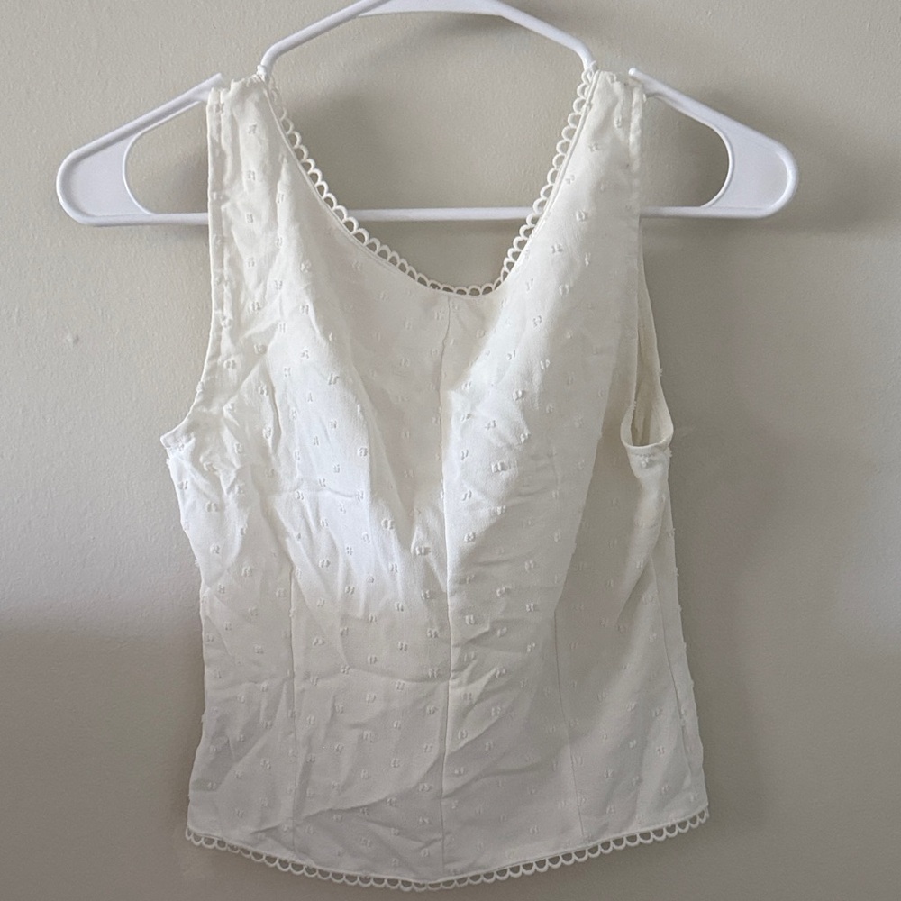 White Sleeveless Button-Front Eyelet Tank Top - Picture 2 of 2